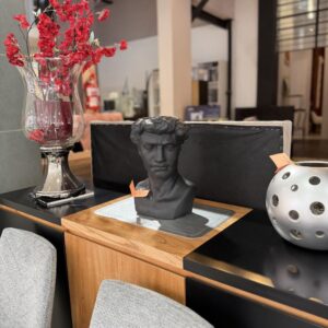 Busto David Neo Clásico Negro Mate
